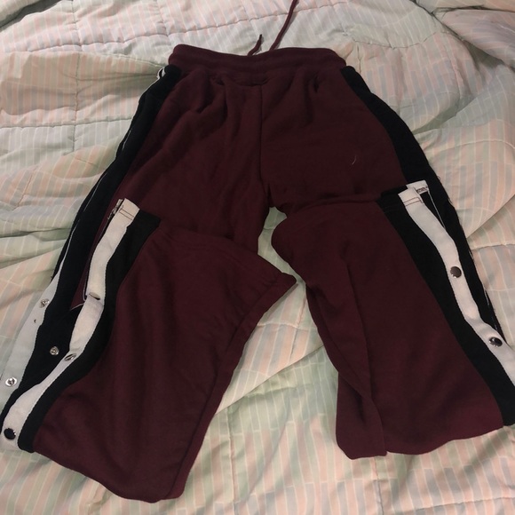 Pants - Picture 3 of 4